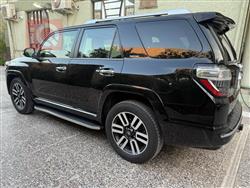 تۆیۆتا 4رەنەر